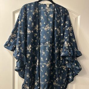 Elegant Blue Floral Kimono